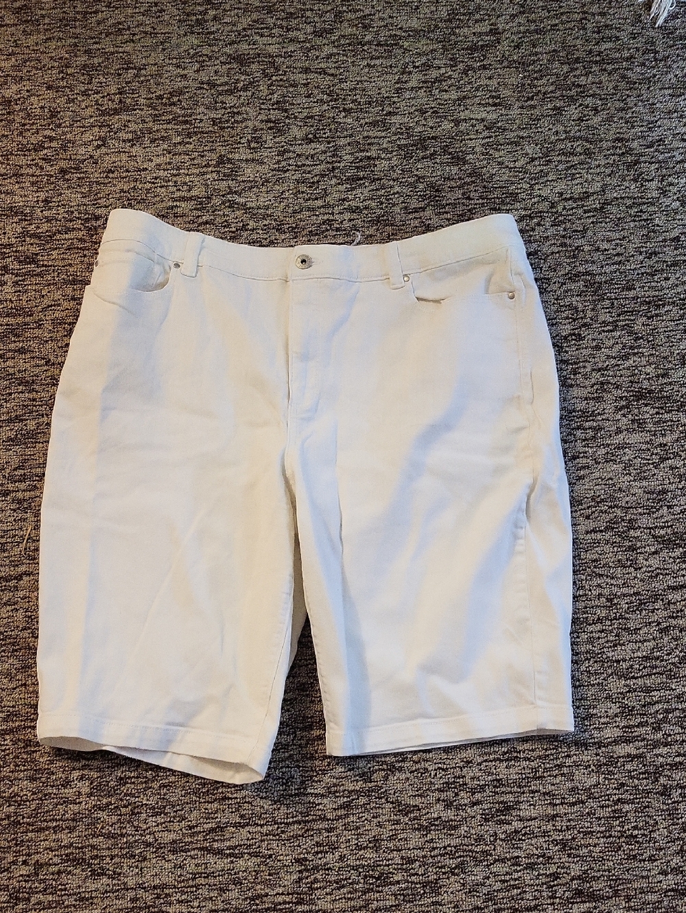 Denver Hayes White Flat Womens  Front Shorts